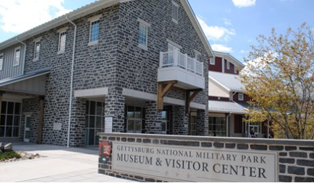 https://gettysburgconnection.org/organizations/logo/Gettysburg Museum Bookstore.png