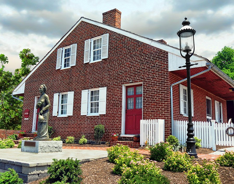 Jennie Wade House Museum 1 DH27T.jpg logo