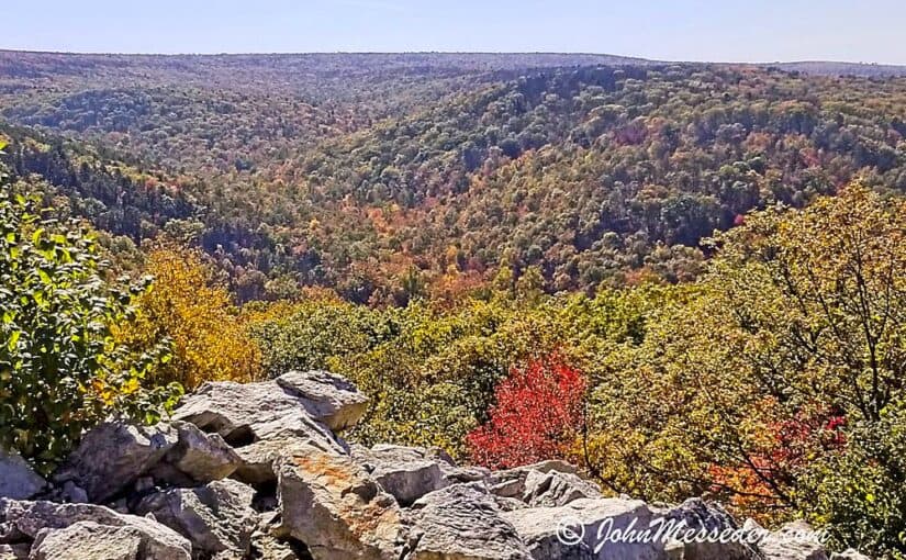 Fall at Buzzards Rock 825x5102 1