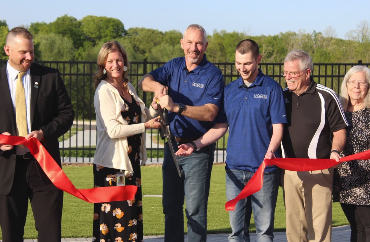 berm ribbon cutting 1