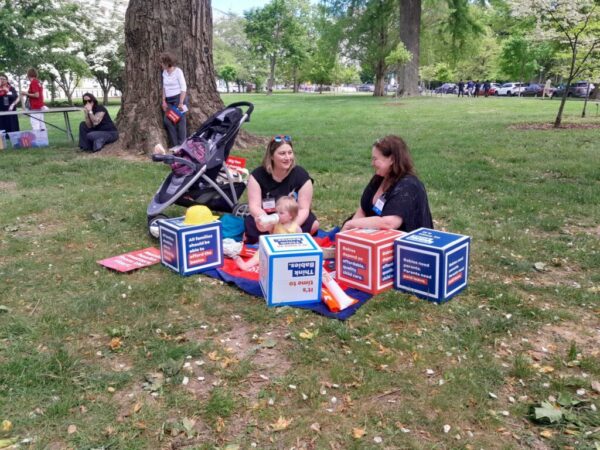 Parents tote toddlers to D.C. to press for expanded child tax credit, child care funds