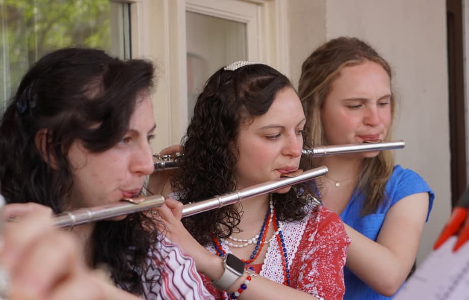 flutes on the 4th 1