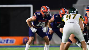 College of N.J. outduels Bullets