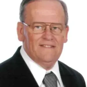 guy m kump jr