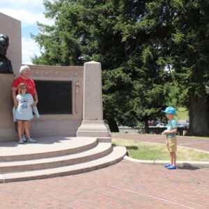 lincoln statue