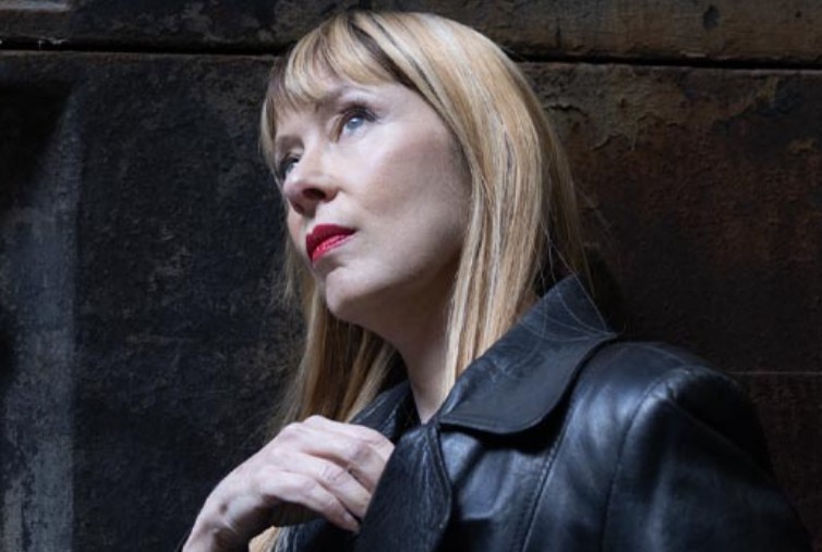 suzanne vega