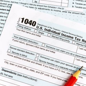 United States federal income tax return IRS 1040 documents
