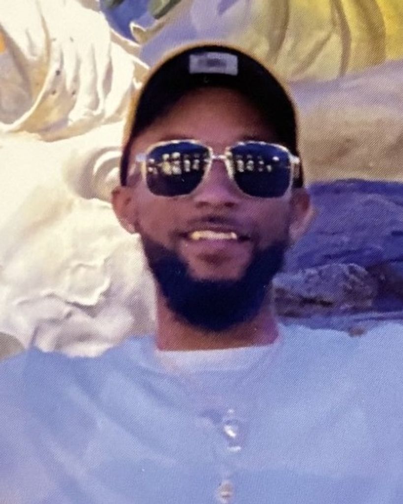 Obituary:  Dewayne V. Searcy, Jr.
