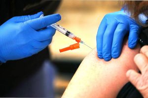 Pharmacies in Pa. can now give COVID shots. That doesn’t mean widespread access will follow.
