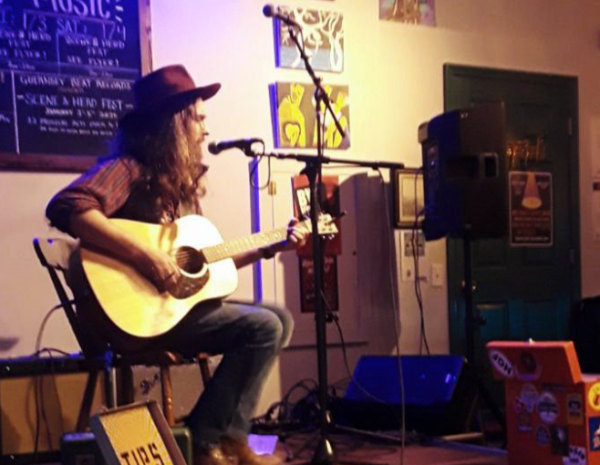 Peter Wile: Tin Pan Alley Songcraft and Harmonica Fire
