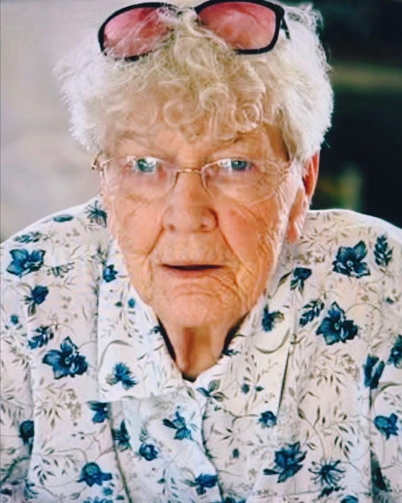 Obituary:  Carrie Helen (Burd) Sundy