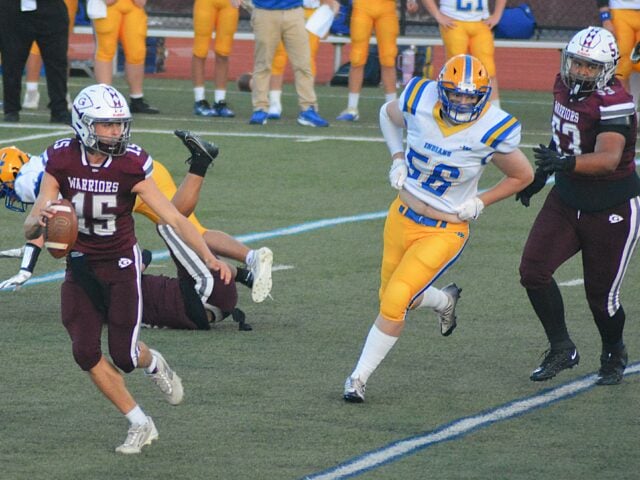 Johnson leads Gettysburg past New Oxford, 32-10