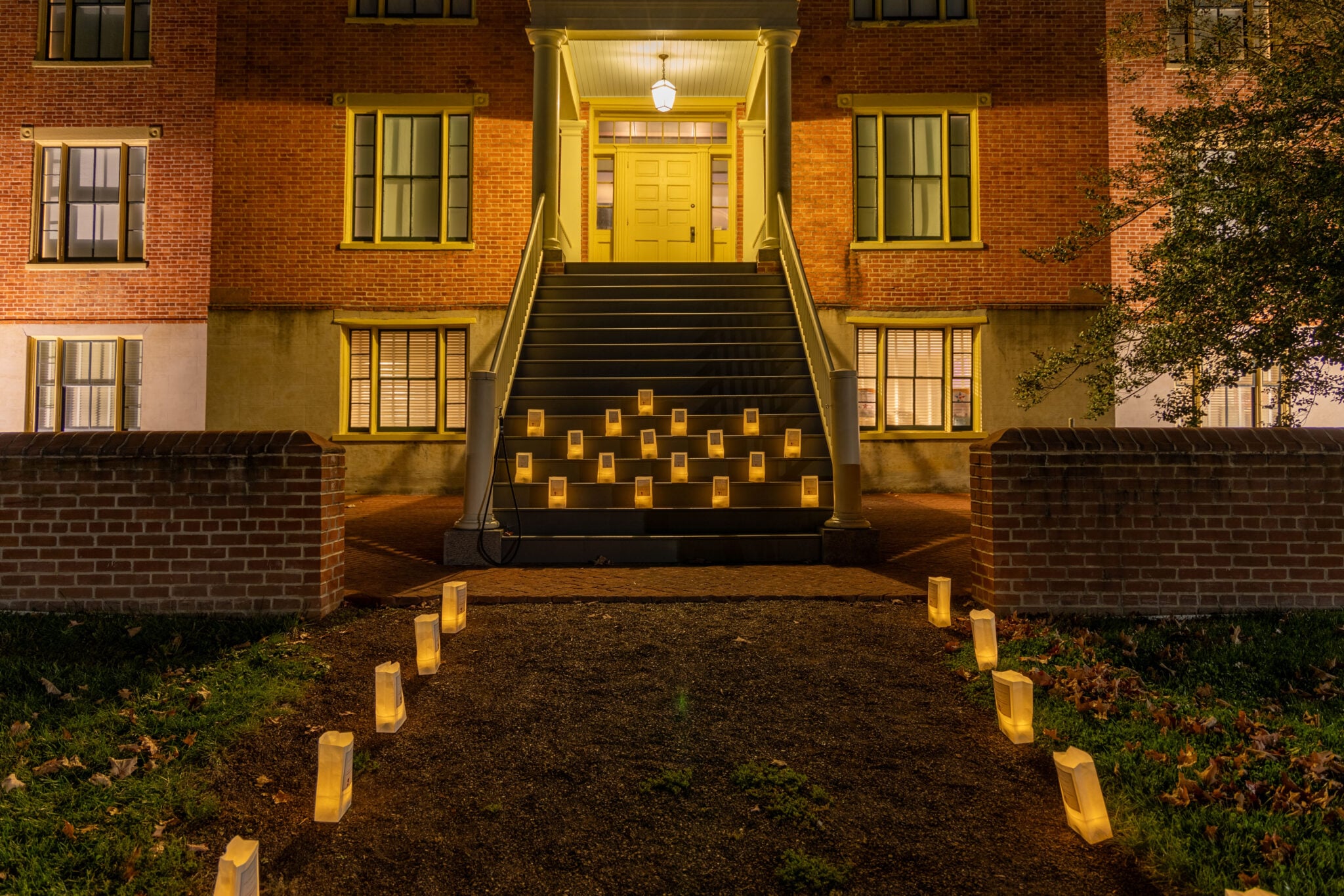 Annual Candlelight Illumination and Legacy Weekend at Seminary Ridge Museum