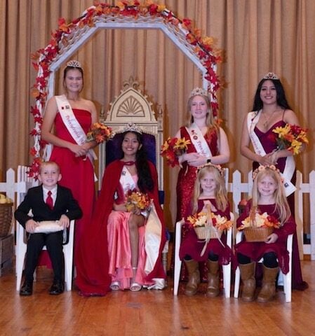Rainy finale to the 62nd National Apple Harvest Festival